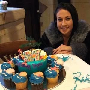 Meet your Posher, Tania